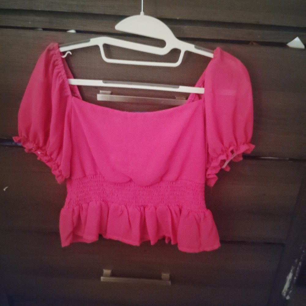 SHE & SKY Positano Pretty Smocked Top - Size Small - Picture 8 of 10